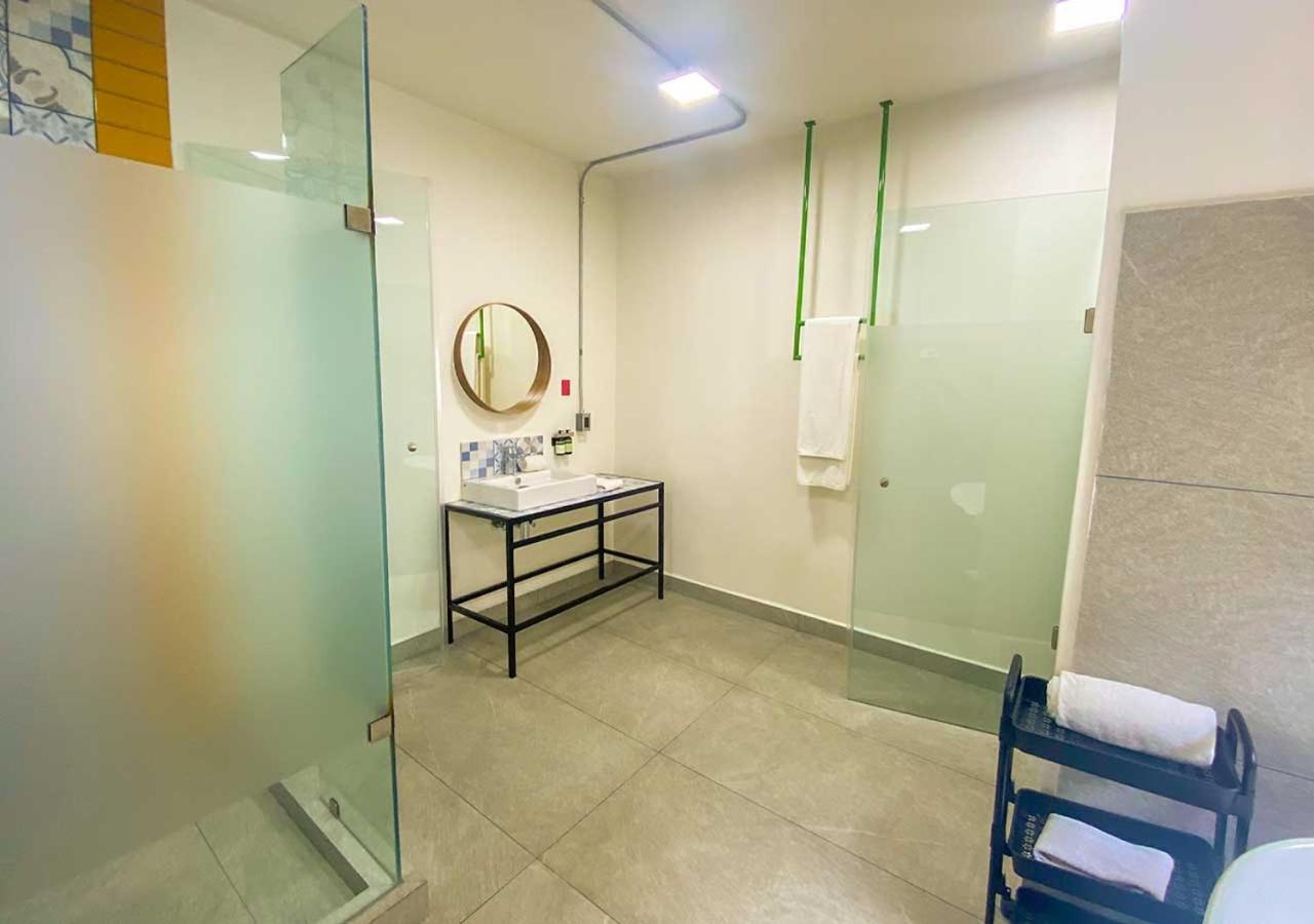 Vive Mx Wtc Aparthotel 4*
